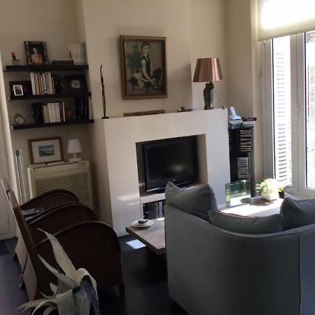 Chambre 1 Personne Avec Terrasse Centre Ville Marseille 3 Nuits Min , Femme Uniquement מראה חיצוני תמונה